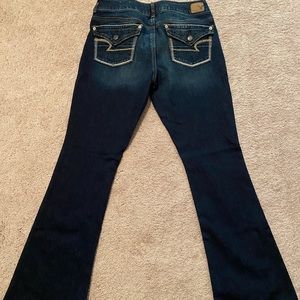 Women’s American Eagle artist designer pocket